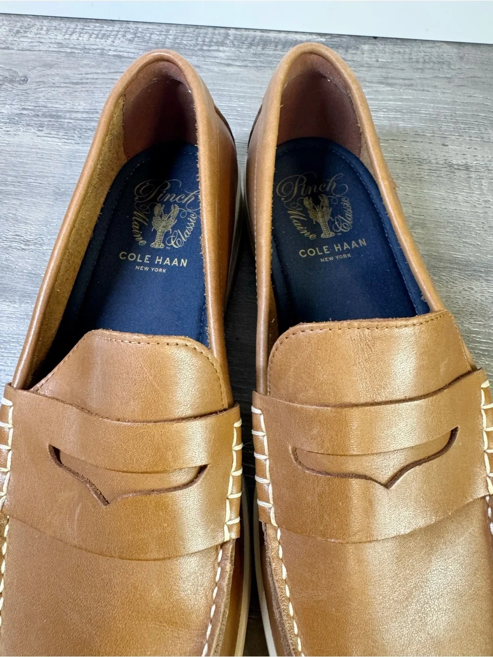Cole Haan Pinch Long Weekender Penny Loafers British Tan size 13 IMMACULATE